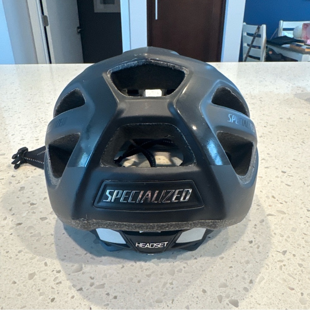 New Never Worn Specialized Road Bike Helmet Centro